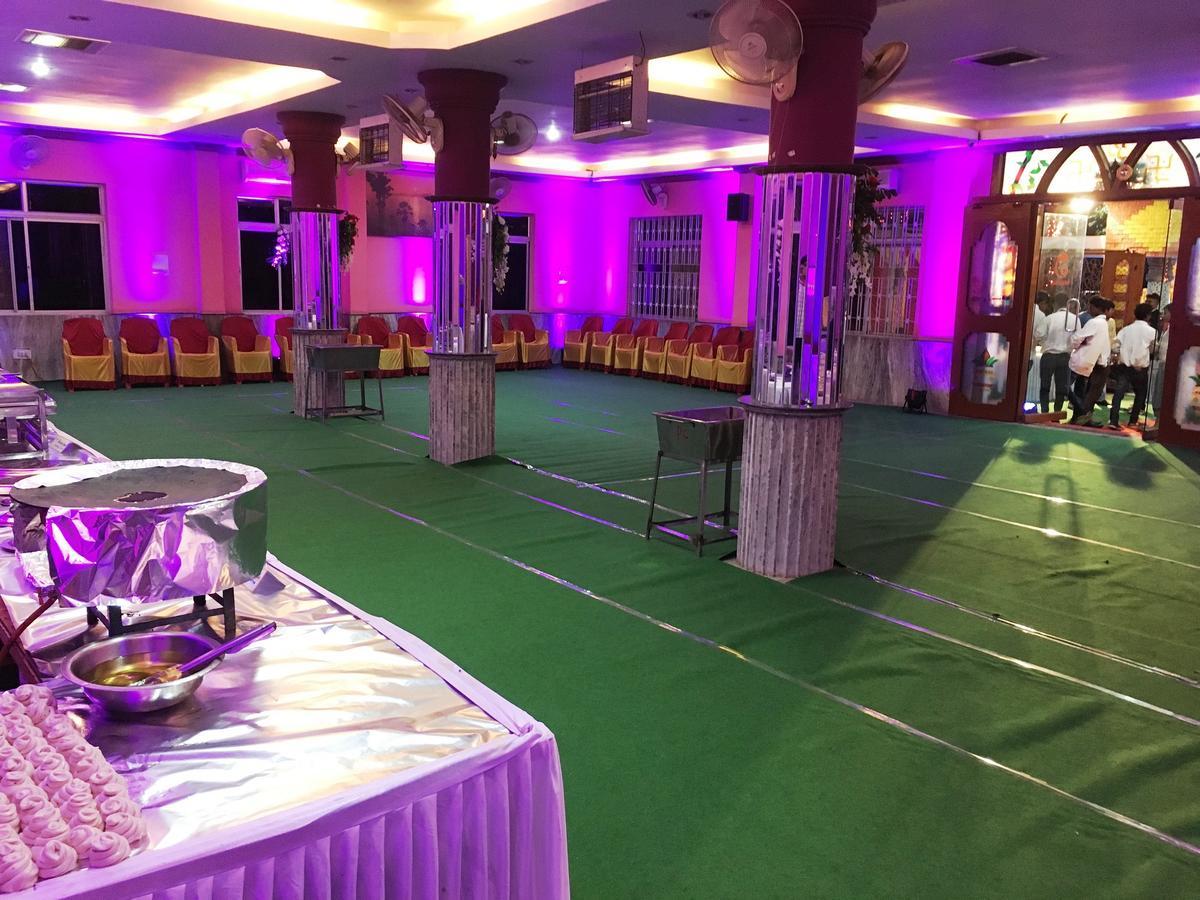 Hotel Sanskar Ранчи Экстерьер фото